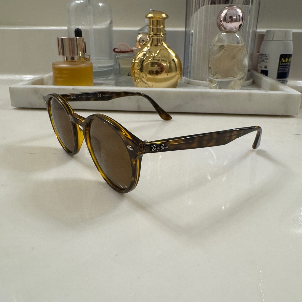 Ray-Ban Classic Brown Sunglasses - Picture 2 of 3